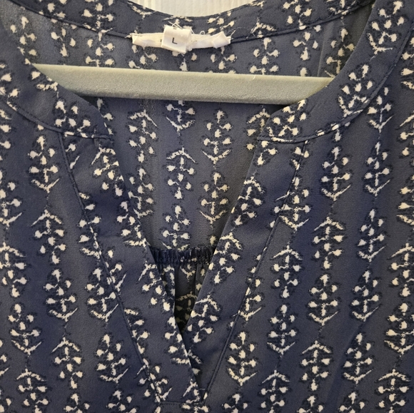 Navy Sleeveless Patterned Women's Top - Picture 4 of 8